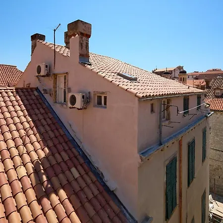 Hedera Estate, Hedera A34 *