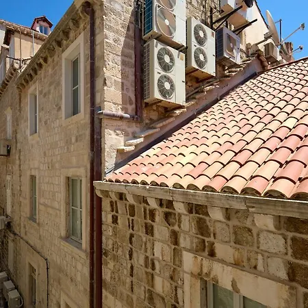 Hedera Estate, Hedera A34 *