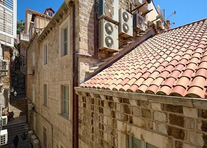 Hedera Estate, Hedera A34 *